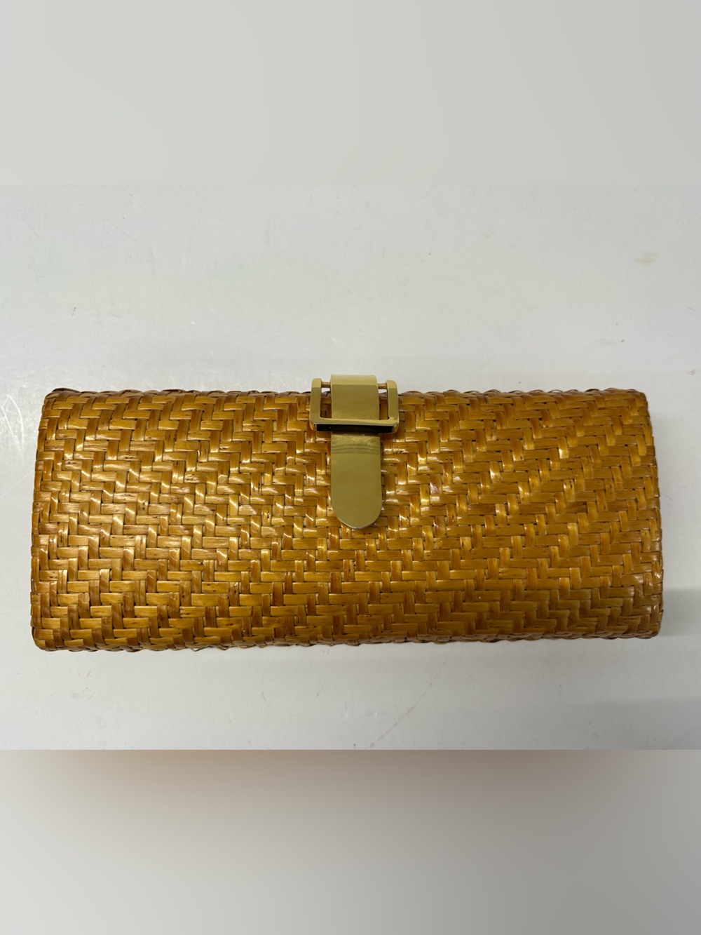RODO ltalian Tan Straw Clutch with Gold Clasp & Chain